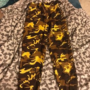 Camo cargo pants